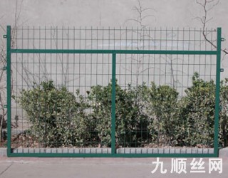 鐵路防護柵欄 (3).jpg 鐵路防護柵欄 (3).jpg