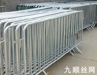 移動護欄3.jpg 移動護欄3.jpg