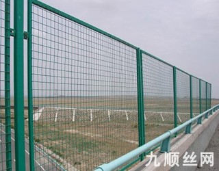 1-140Q11G446346.jpg 1-140Q11G446346.jpg