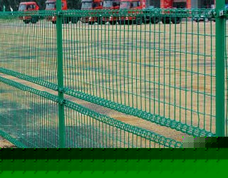 雙圈護欄2.jpg 雙圈護欄2.jpg