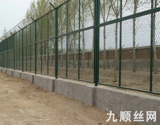 監獄3.jpg 監獄3.jpg